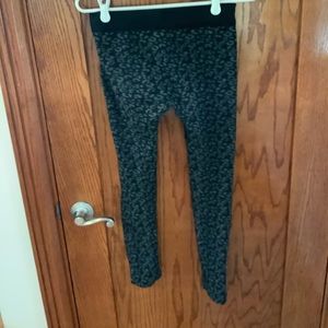 Cat printed leggings size large